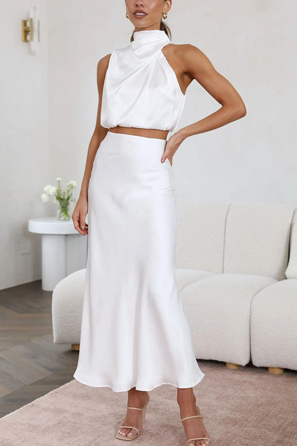 Robe Satinée Adèle | Dos Nu, Élégance Minimaliste, Maxi 15