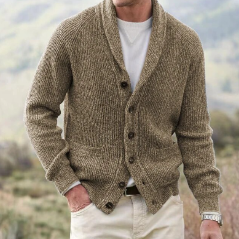 Cardigan Vintage Maxime | Laine Douce & Col V Élégant 2