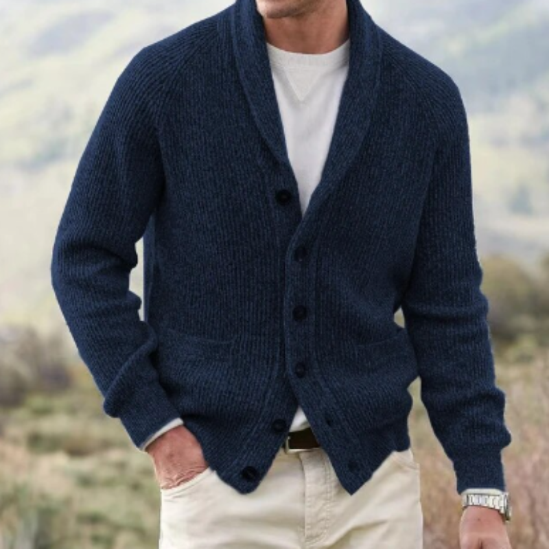 Cardigan Vintage Maxime | Laine Douce & Col V Élégant 4