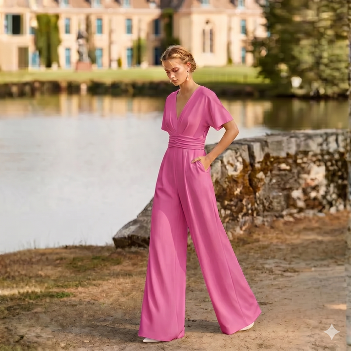 Combinaison Kaia | Jambes larges, col en V, ceinturée élégante 4