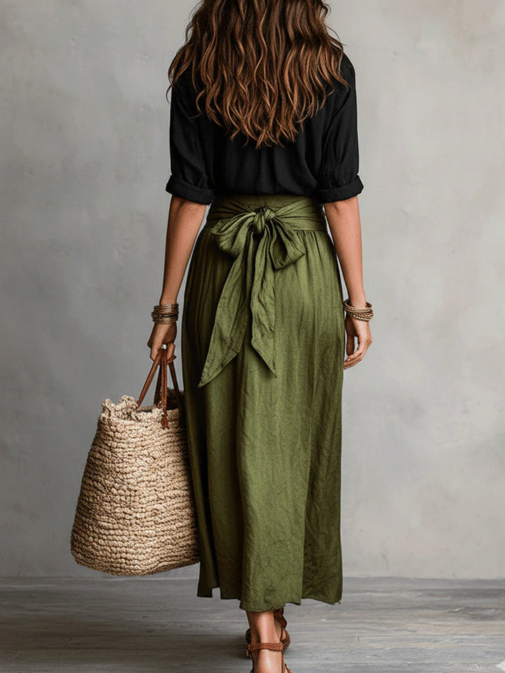 Ensemble Femme Éléna | T-shirt Fluide Noir et Jupe Midi Taille Haute Olive 2