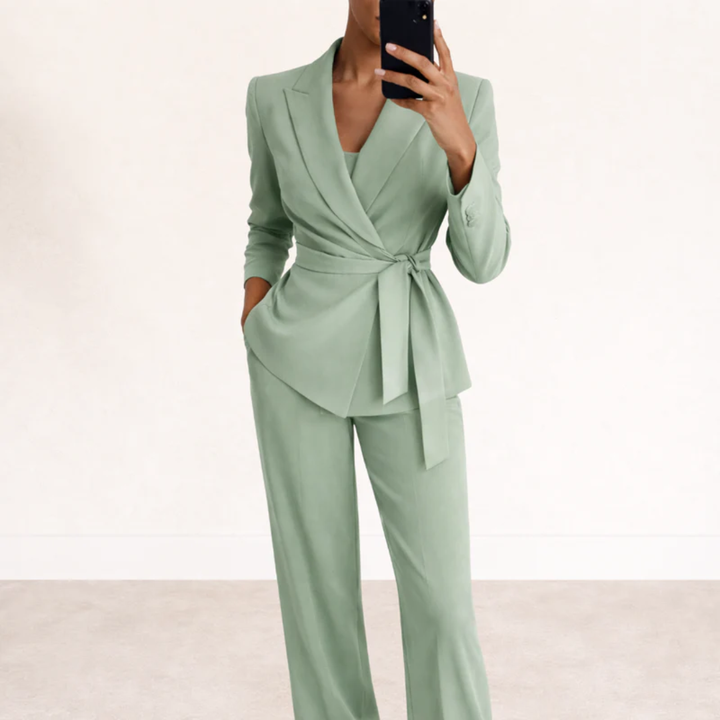 Ensemble Tailleur Emma | Blazer Croisé Ceinturé & Pantalon Large Chic 0