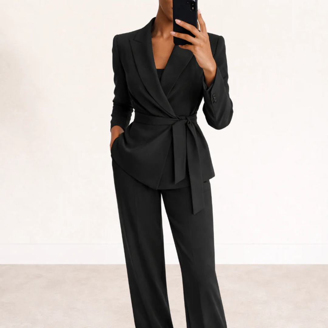 Ensemble Tailleur Emma | Blazer Croisé Ceinturé & Pantalon Large Chic 5
