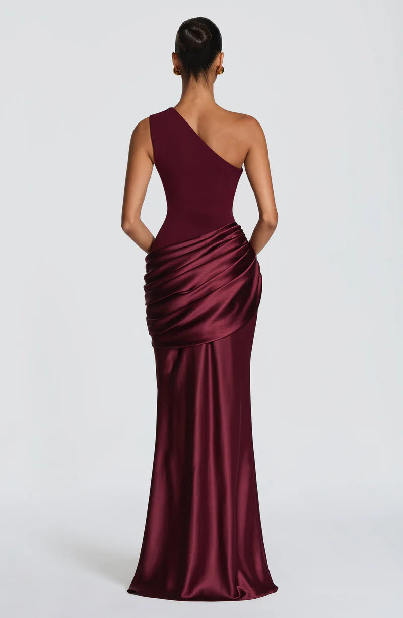 Robe Longue Capucine | Épaule Unique, Détail Drapé, Élégance 6