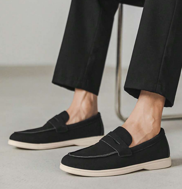 Mocassin Noir Élégant | Cuir, Plateau Cousu & Semelle Contrastée 2