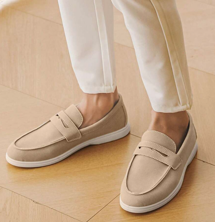 Mocassin Noir Élégant | Cuir, Plateau Cousu & Semelle Contrastée 4