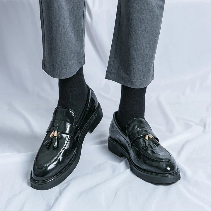 Mocassins à Pampilles Hugo | Design Élégant en Cuir Synthétique, Semelle Fine 2