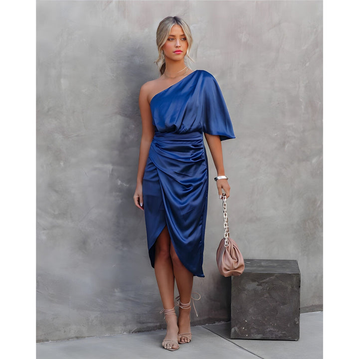 Robe Andréanne | Robe de soirée asymétrique chic pour femme 0