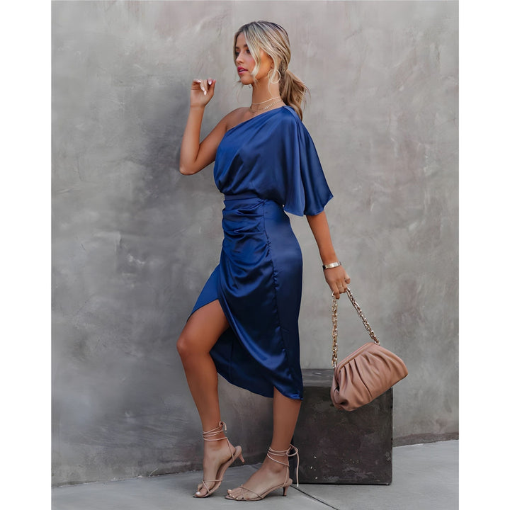 Robe Andréanne | Robe de soirée asymétrique chic pour femme 3