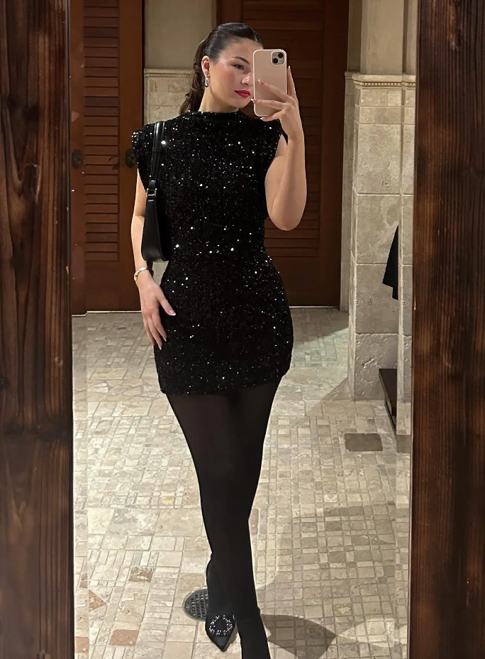 Robe courte Frederique | Paillettes Scintillantes, Idéale pour Soirées 1