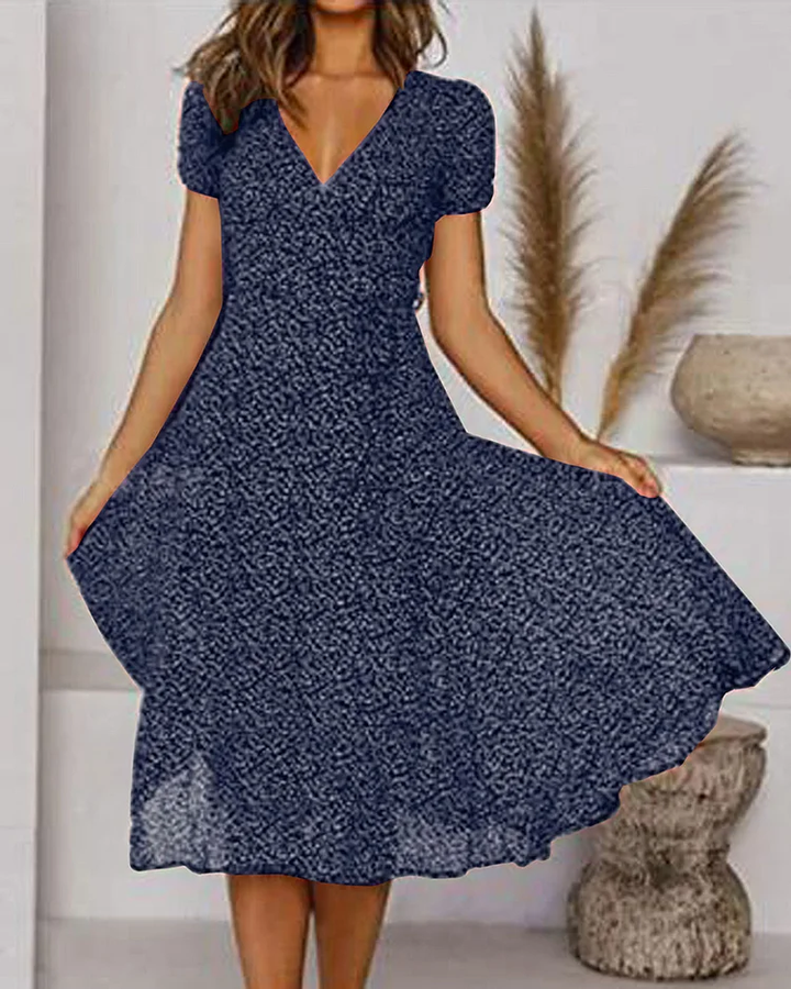 Robe d'été Élise pour femmes | Mousseline légère, Imprimé floral, Col en V élégant 4
