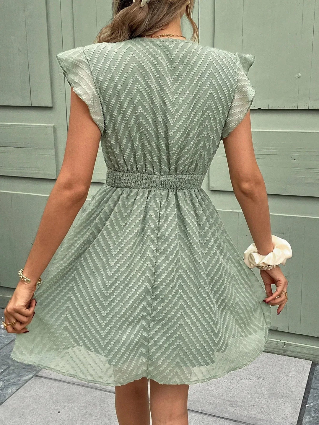 Robe d'été Ombeline | Col V structuré & finitions en crochet 1