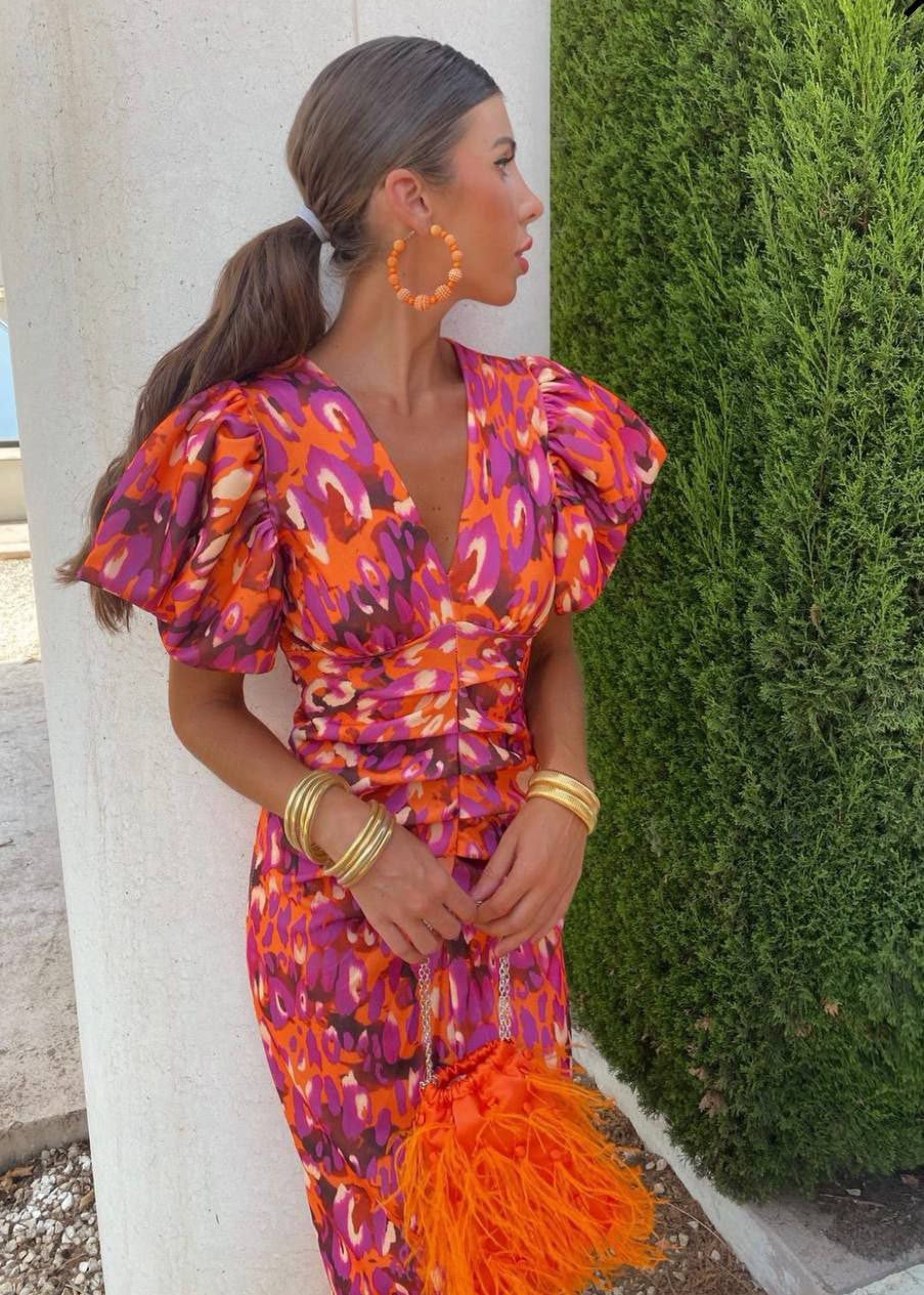 Robe de Soirée Levoire | Design Éblouissant & Manches Volumineuses 1