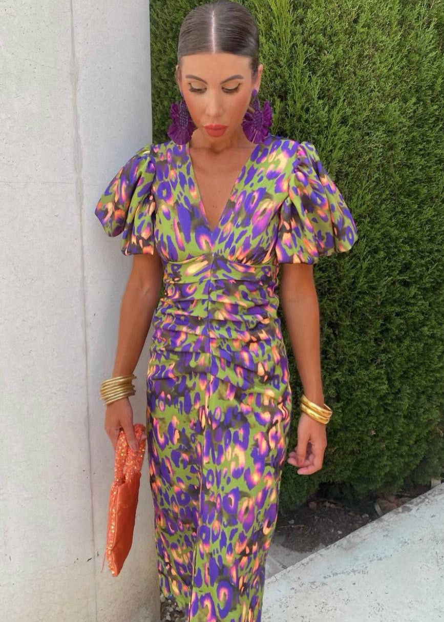 Robe de Soirée Levoire | Design Éblouissant & Manches Volumineuses 4