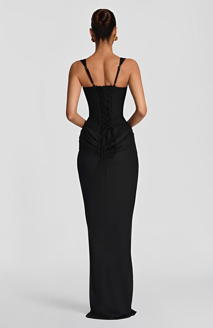 Robe longue Liora | Bretelles Fines & Design Corseté Élégant 10