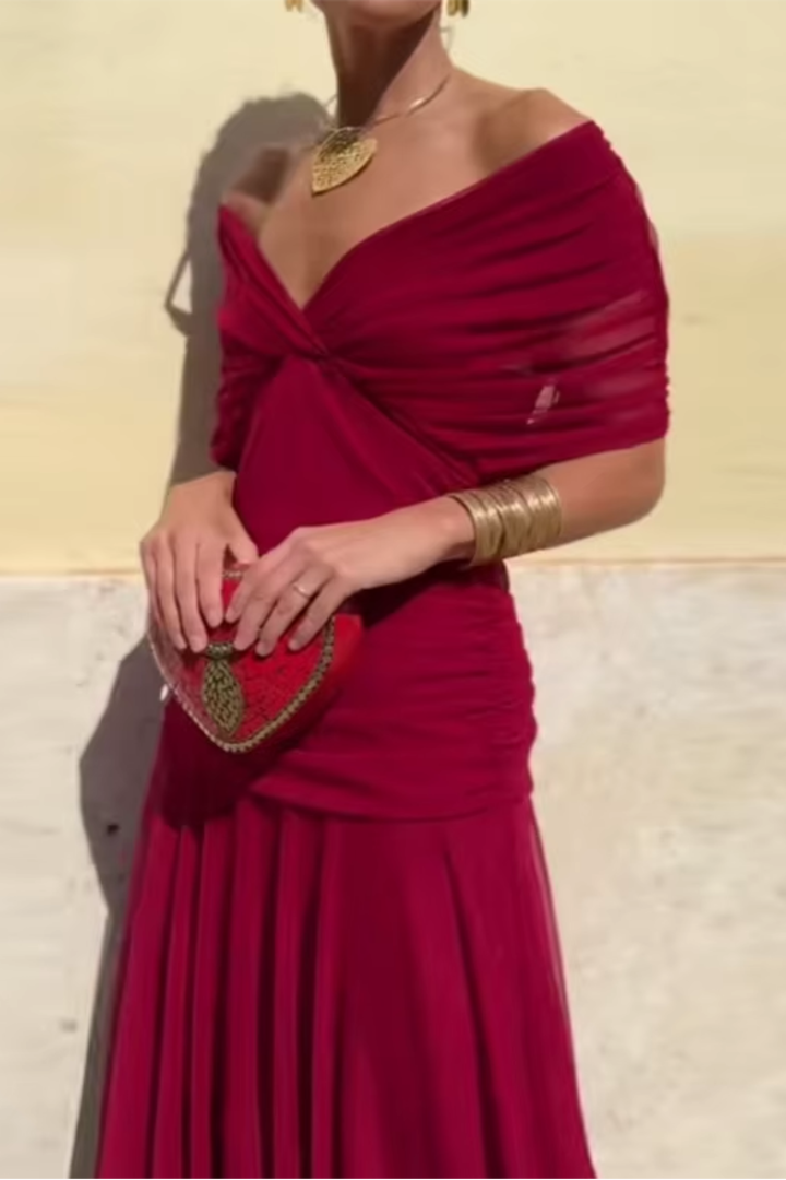 Robe longue Mira | Fluide et élégante, décolleté en V pour femmes 2