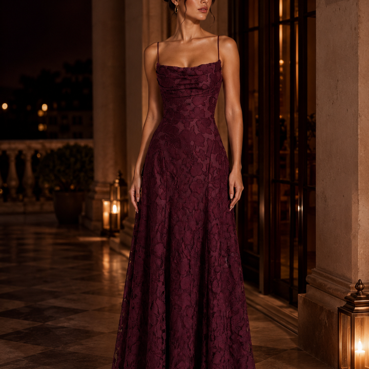 Robe longue Mireille | Dentelle florale, bretelles ajustables, robe de soirée élégante 5