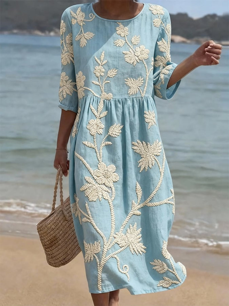 Robe midi Mira | Broderie florale, coupe fluide en lin et coton 0