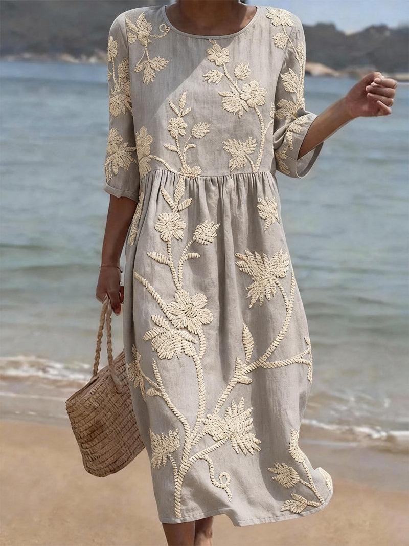 Robe midi Mira | Broderie florale, coupe fluide en lin et coton 5