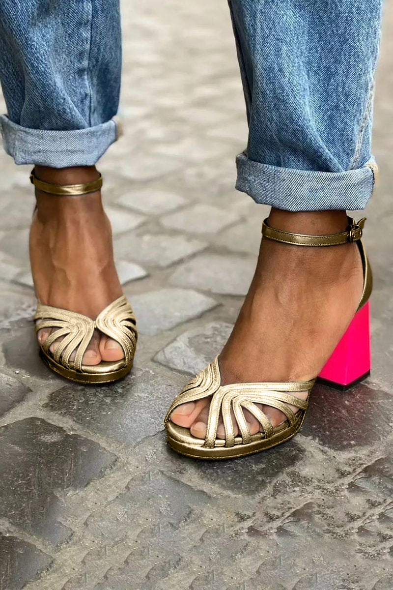 Sandales Éva à Talon Épais | Brides Ajustées pour un Maintien Optimal 1