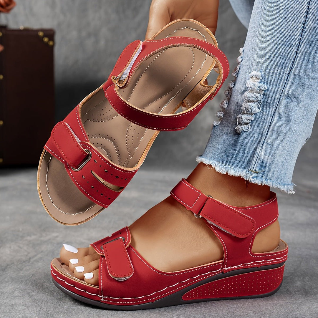 Sandales Sofia | Brides Réglables & Semelle Compensée Confortable 1