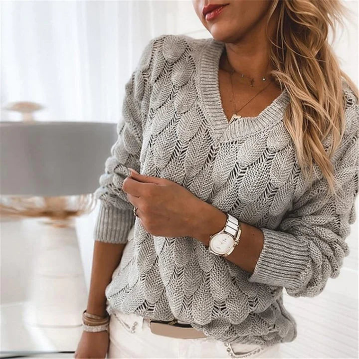 Pull Col V Léa | Maille Ajourée, Style Chic et Décontracté 0