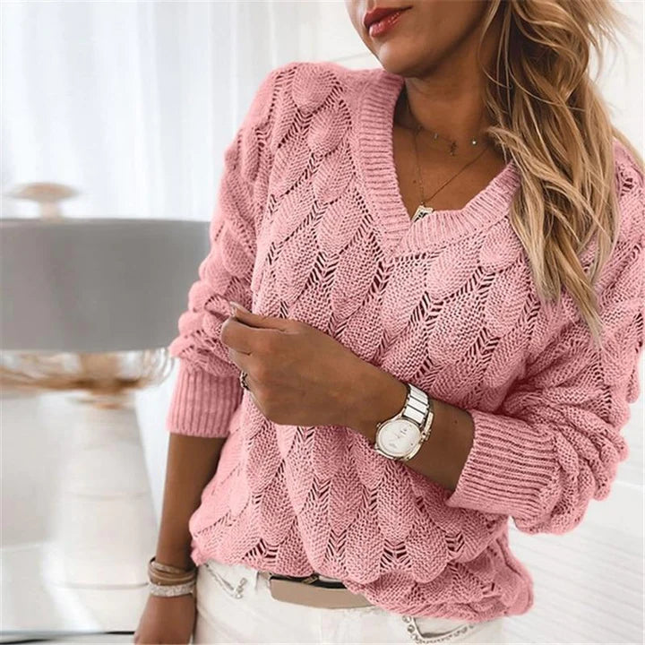 Pull Col V Léa | Maille Ajourée, Style Chic et Décontracté 3